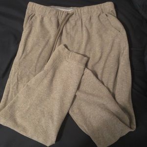 Mack Weldon ACE sweatpants / joggers.
